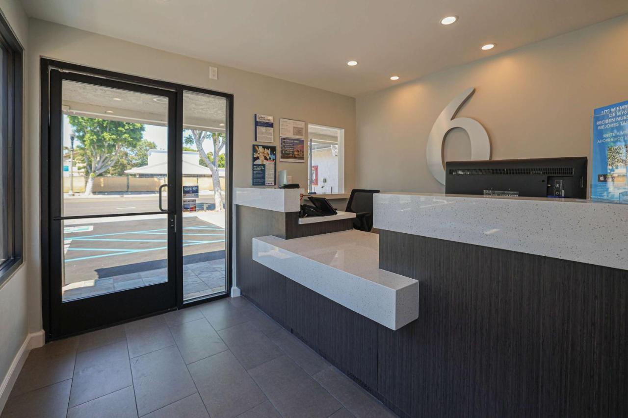Motel 6, Tustin, Orange County-Ca מראה חיצוני תמונה